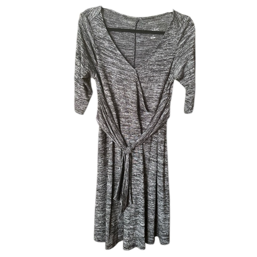 Isabel Maternity by Ingrid & Isabel Gray Tie Front Sheath Dress